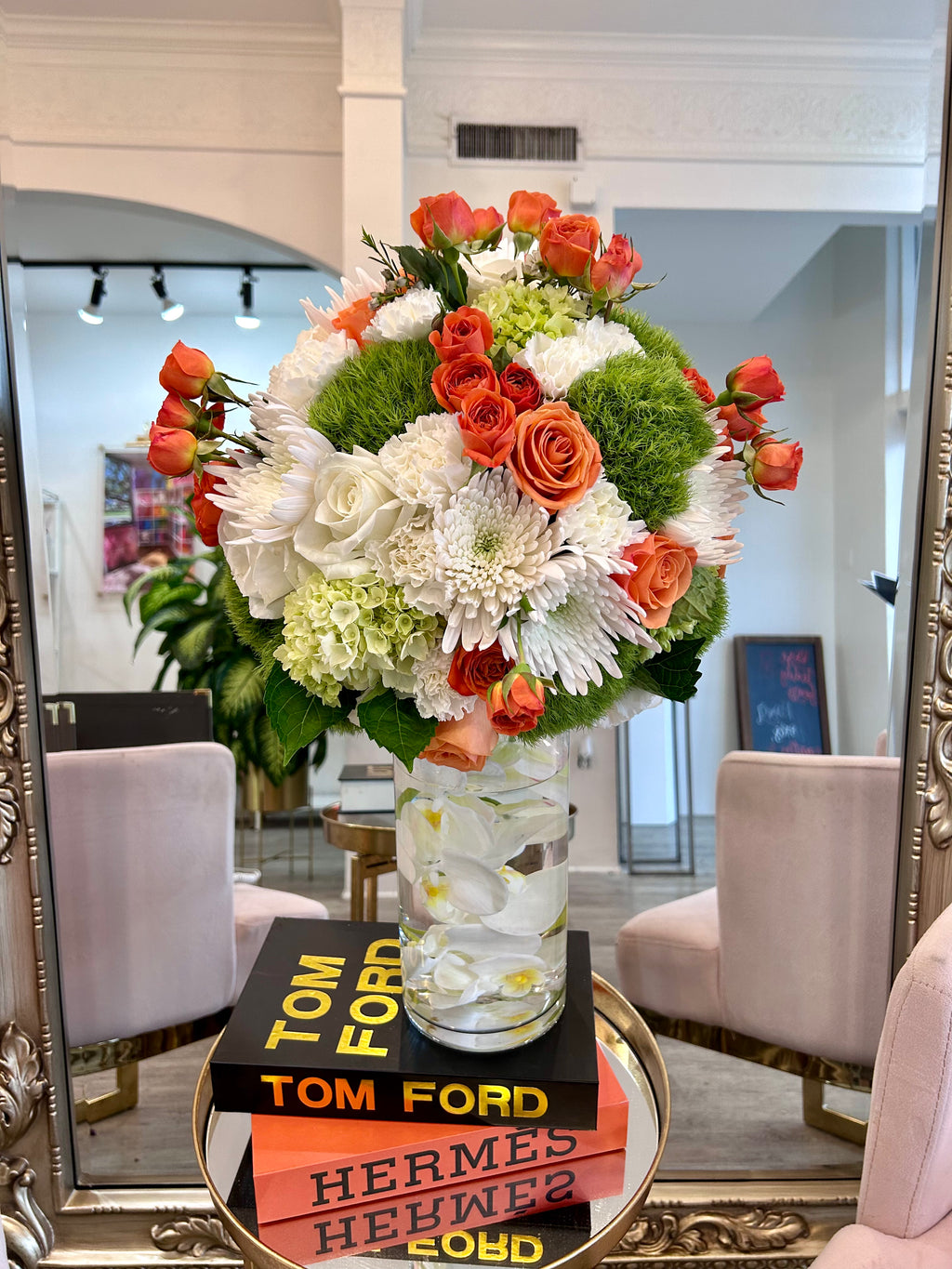 P91F Orchid Vase