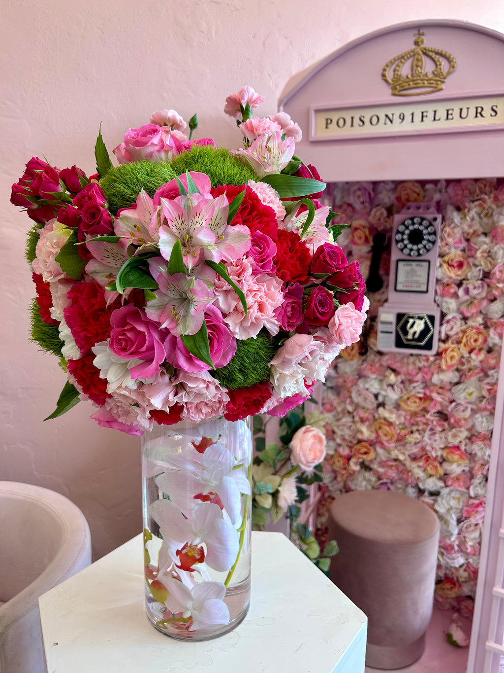 P91F Orchid Vase